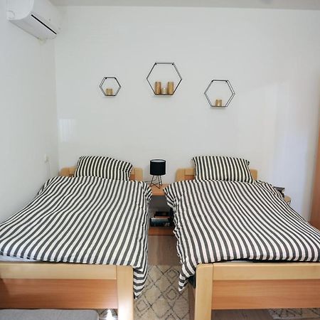 Studio Apartman Bandb Джяково Экстерьер фото